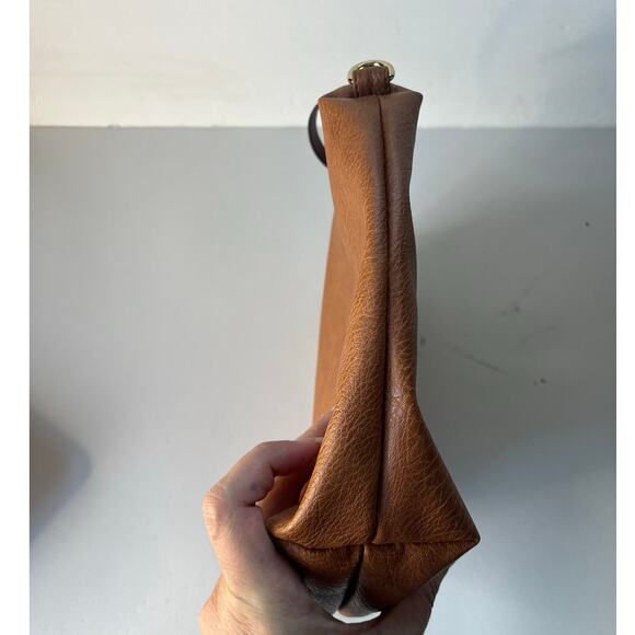 STEVE MADDEN Clutch Purse Wrist Strap Zipper Brown Vegan Leather Classic Minimal - Picture 4 of 12